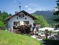 Berggasthof Karntner Alm Pensjonat Mittenwald