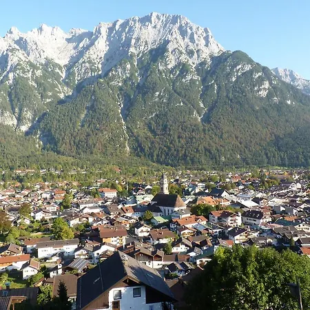 Pensjonat Berggasthof Karntner Alm 3*